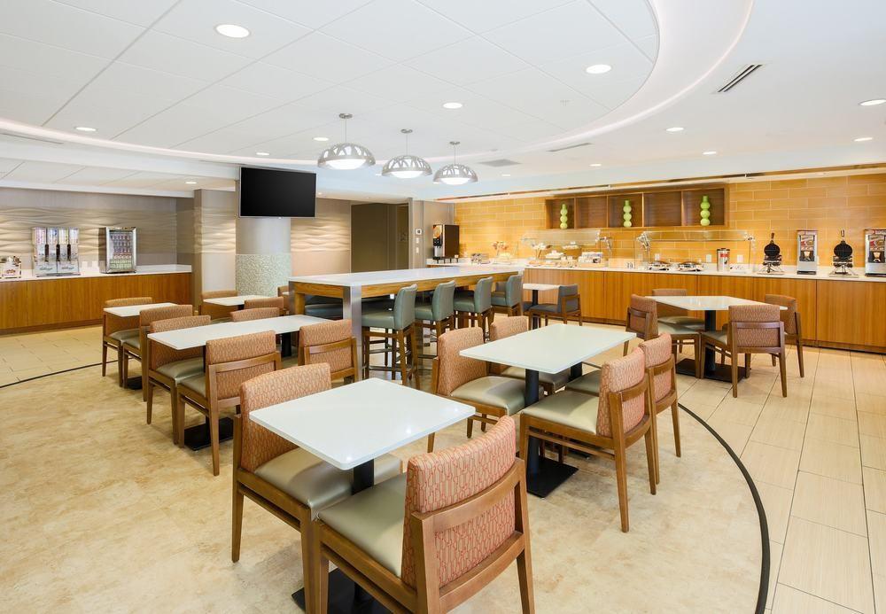 Springhill By Marriott Hotel 3*