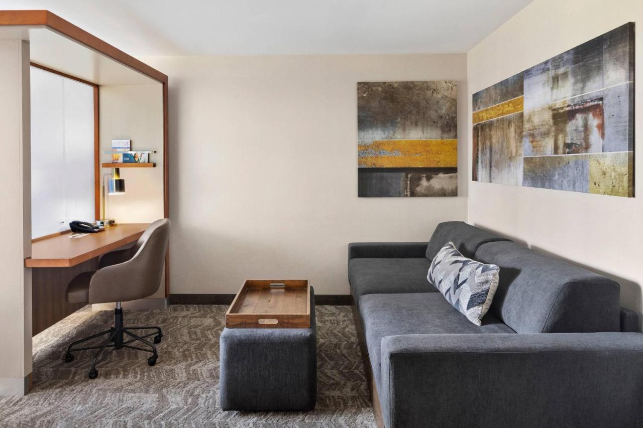 Springhill By Marriott 3*