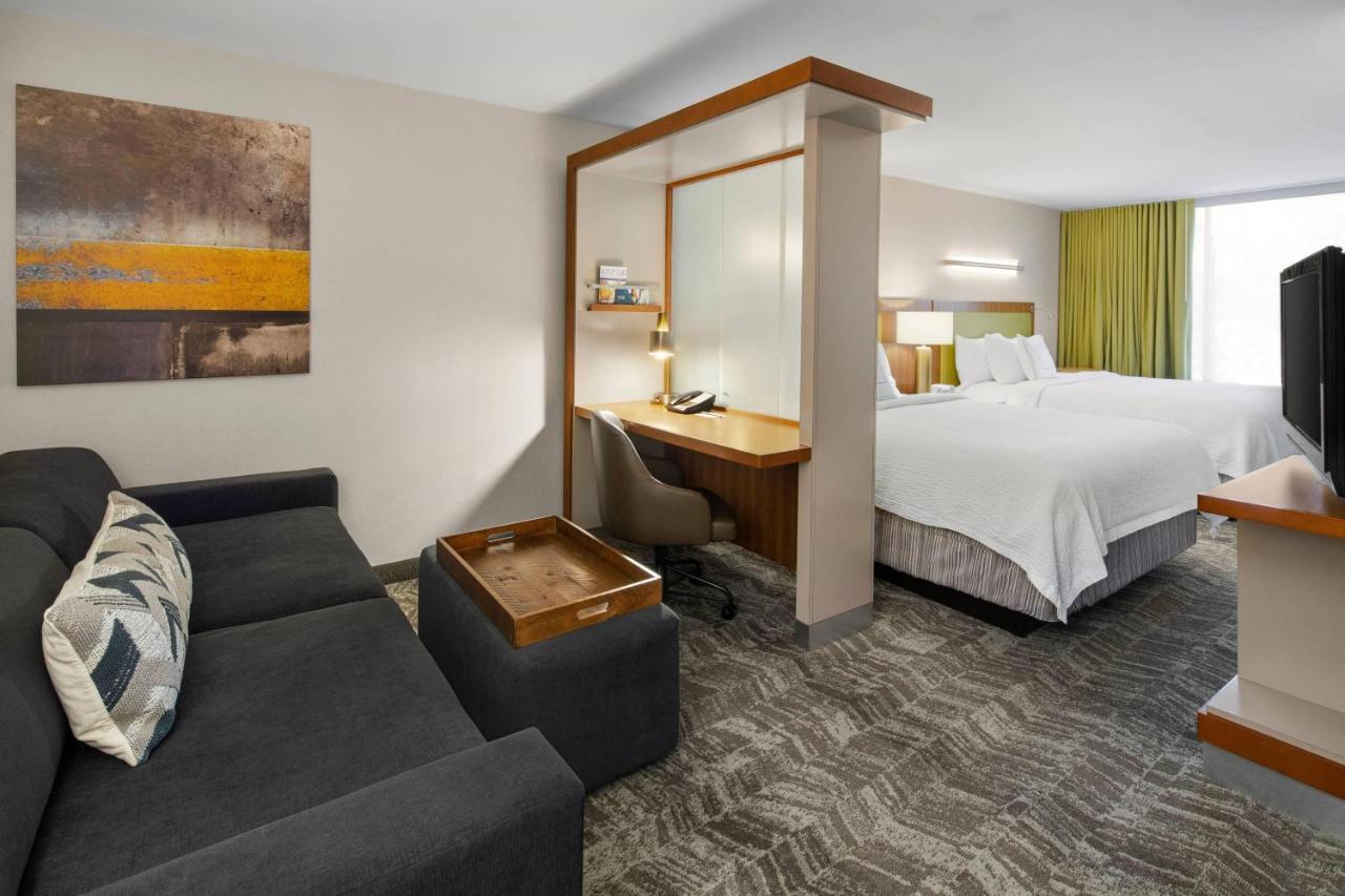 Springhill Hotel 3*