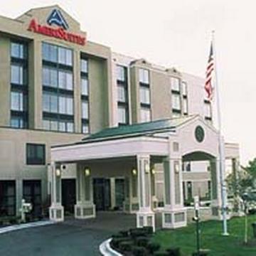 Hotel Springhill By Marriott
