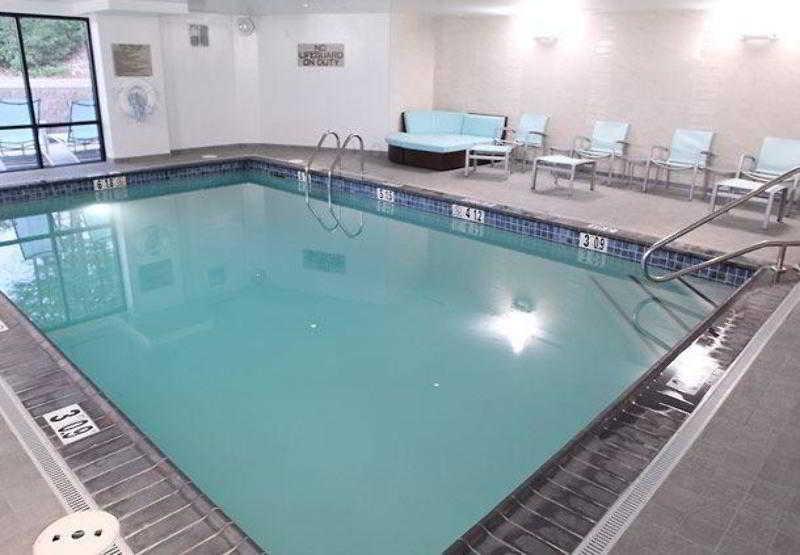 Springhill By Marriott Hotel 3*